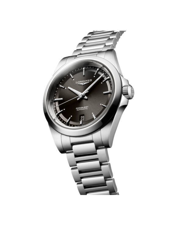 Vista angolata Orologio Longines Conquest 38mm Nero Acciaio Automatico L3-720-4-52-6