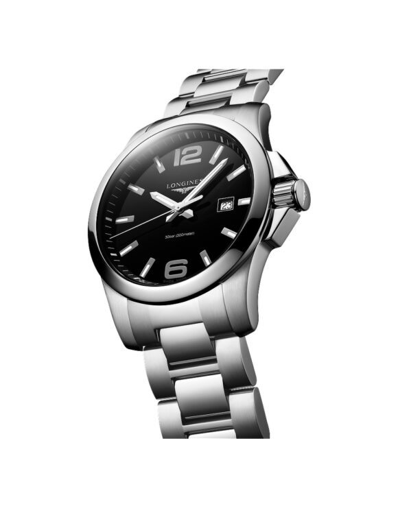 Vista angolata Orologio Longines Conquest Nero 43mm Acciaio Quarzo L3-760-4-56-6