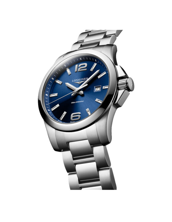 Vista angolata Orologio Longines Conquest Blu 43mm Acciaio Quarzo L3-760-4-96-6
