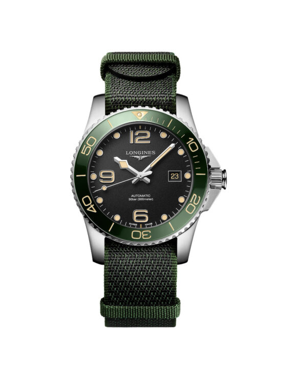 Orologio Longines Hydroconquest Lunetta Verde Quadrante Nero 41mm Cinturino Nato L3-781-4-05-2 - Vista frontale
