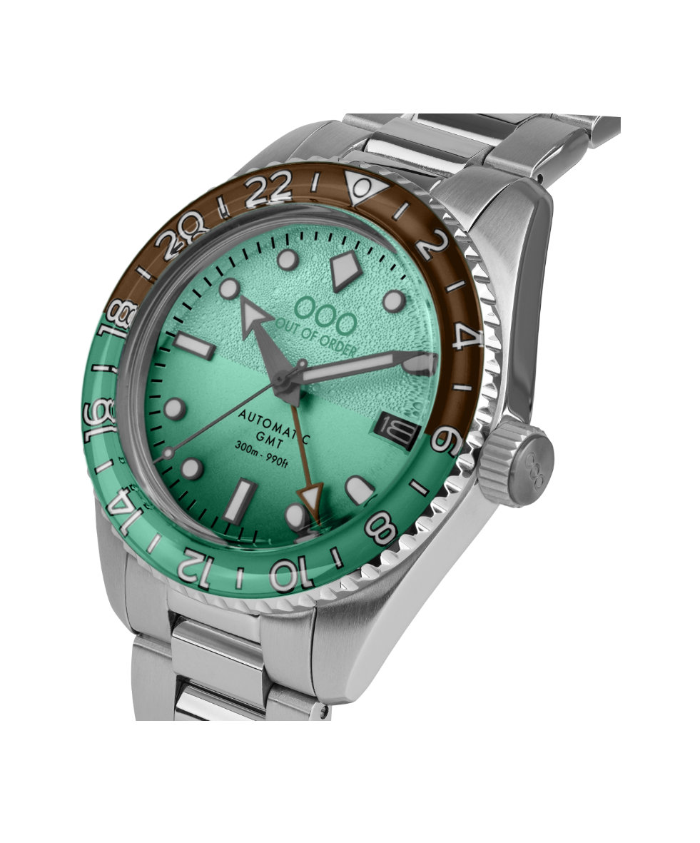 Out of Order Shaker After Eight Ultra Brushed Auto Gmt 40mm OOO.001-25.AE.BAND.SS | 40 mm 35866 - Out of Order Shaker After Eight Ultra Brushed Auto Gmt 40mm